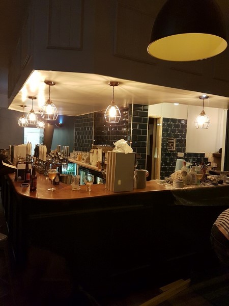 Fox and Hounds Reading (4)